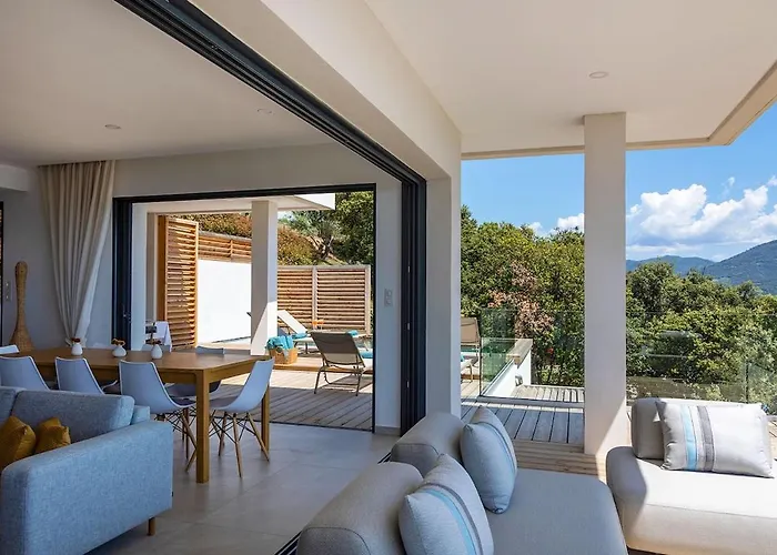 Lalie Olmeto (Corsica)